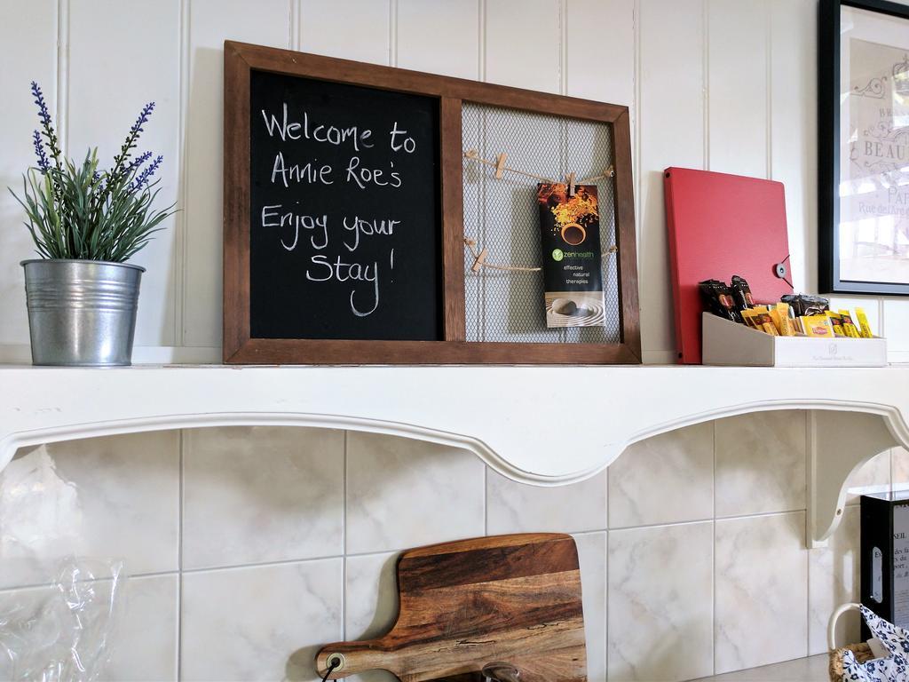 Annie Roes Luxury B&B Bend of Islands Extérieur photo