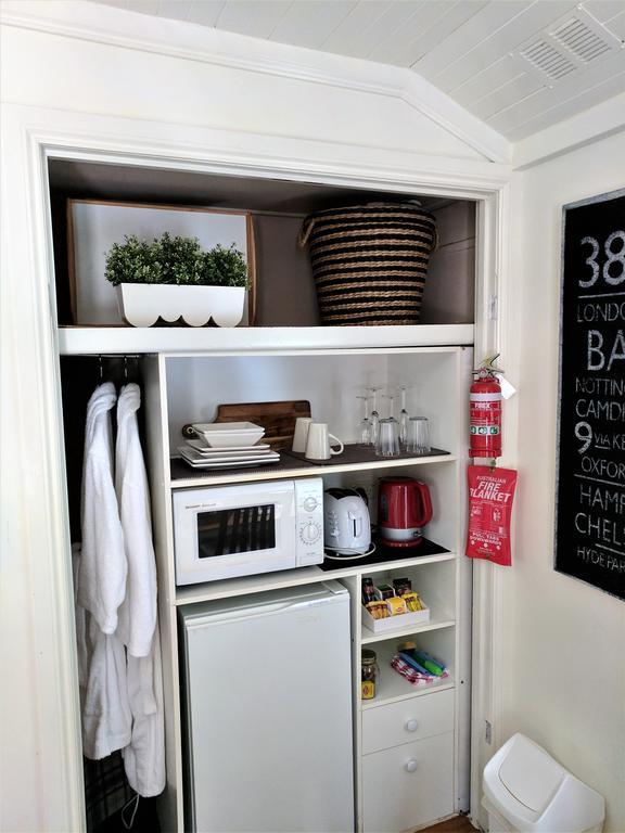 Annie Roes Luxury B&B Bend of Islands Extérieur photo