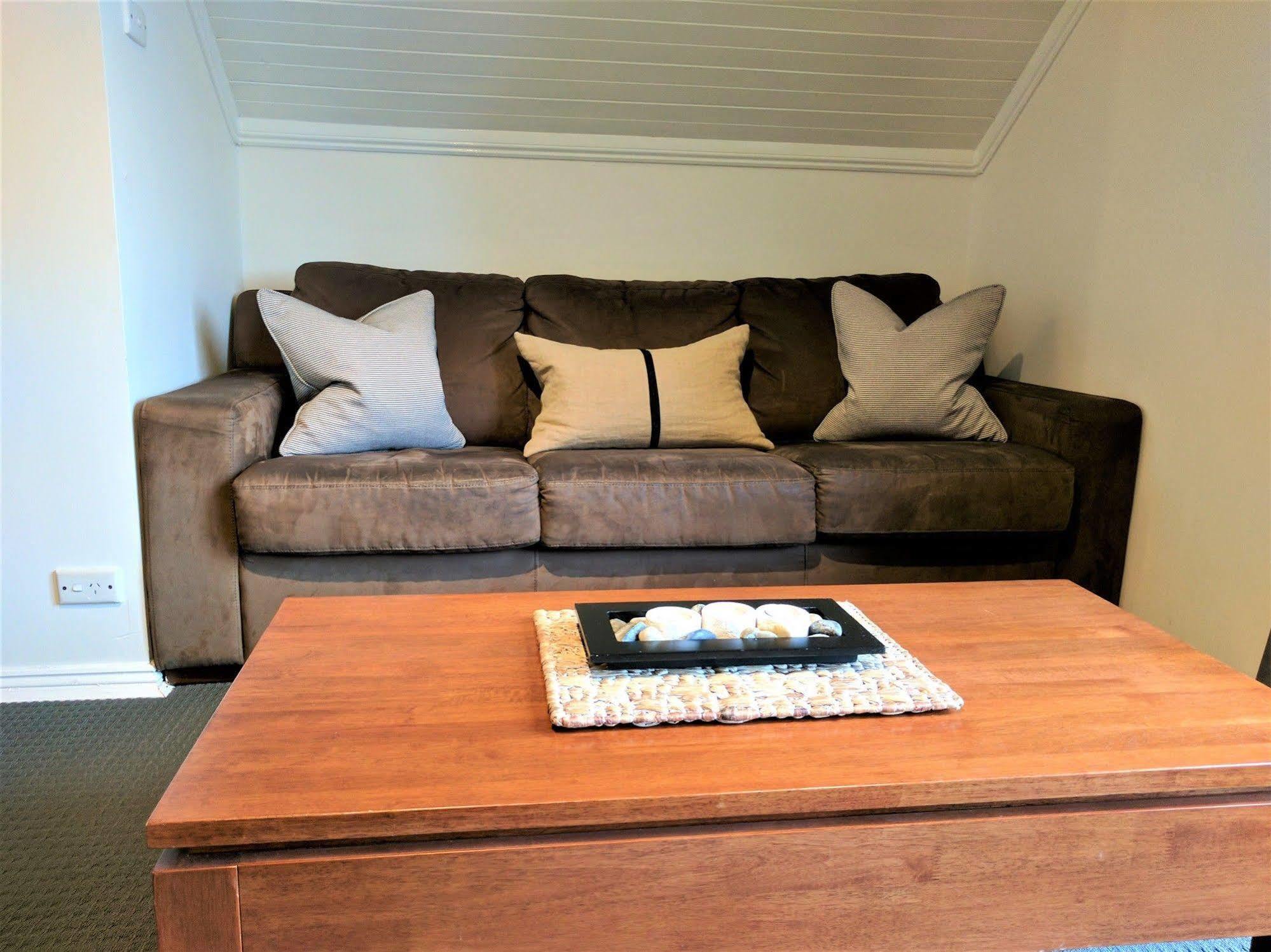 Annie Roes Luxury B&B Bend of Islands Extérieur photo