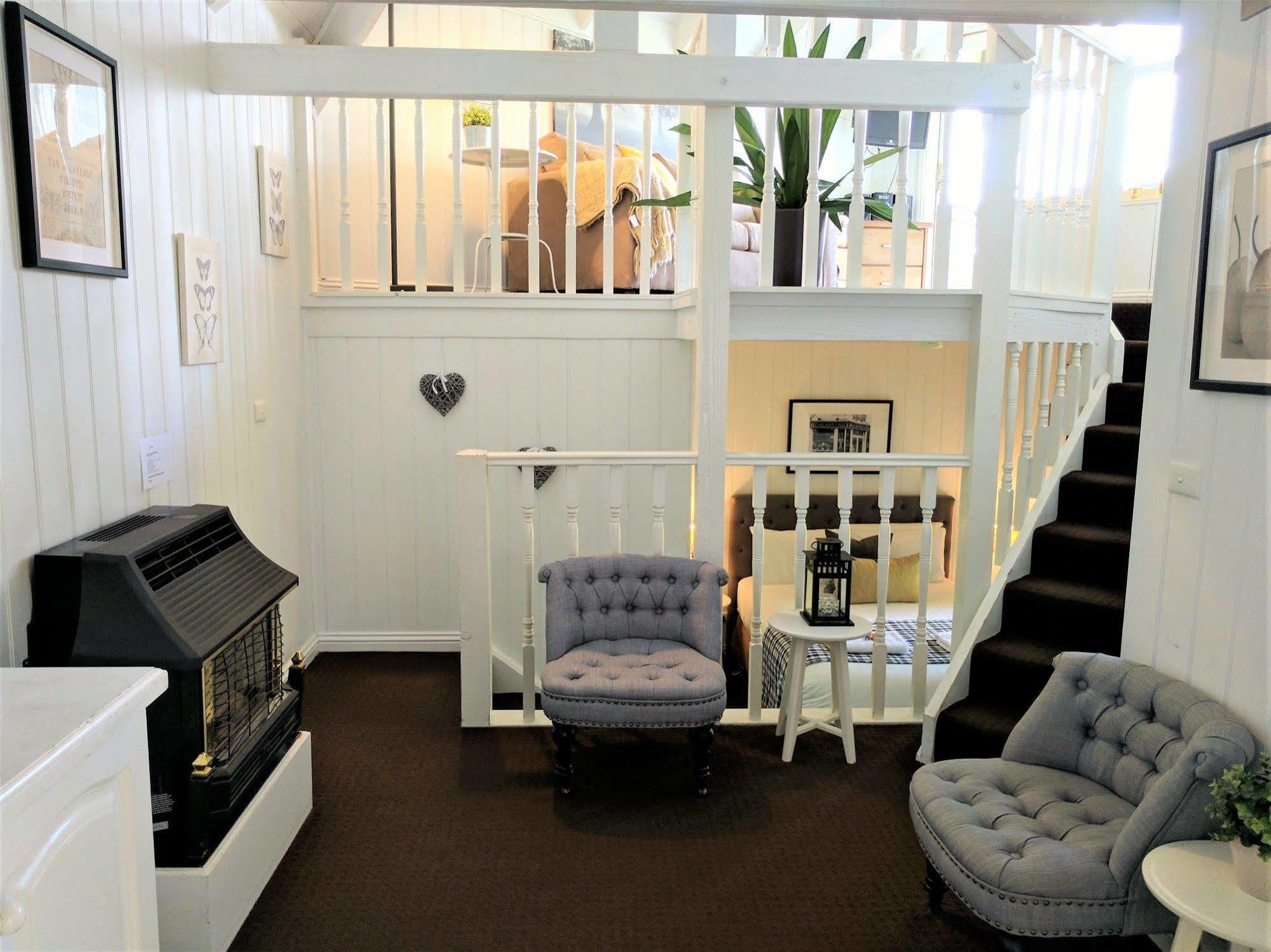 Annie Roes Luxury B&B Bend of Islands Extérieur photo